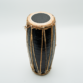 madal-black-2.png